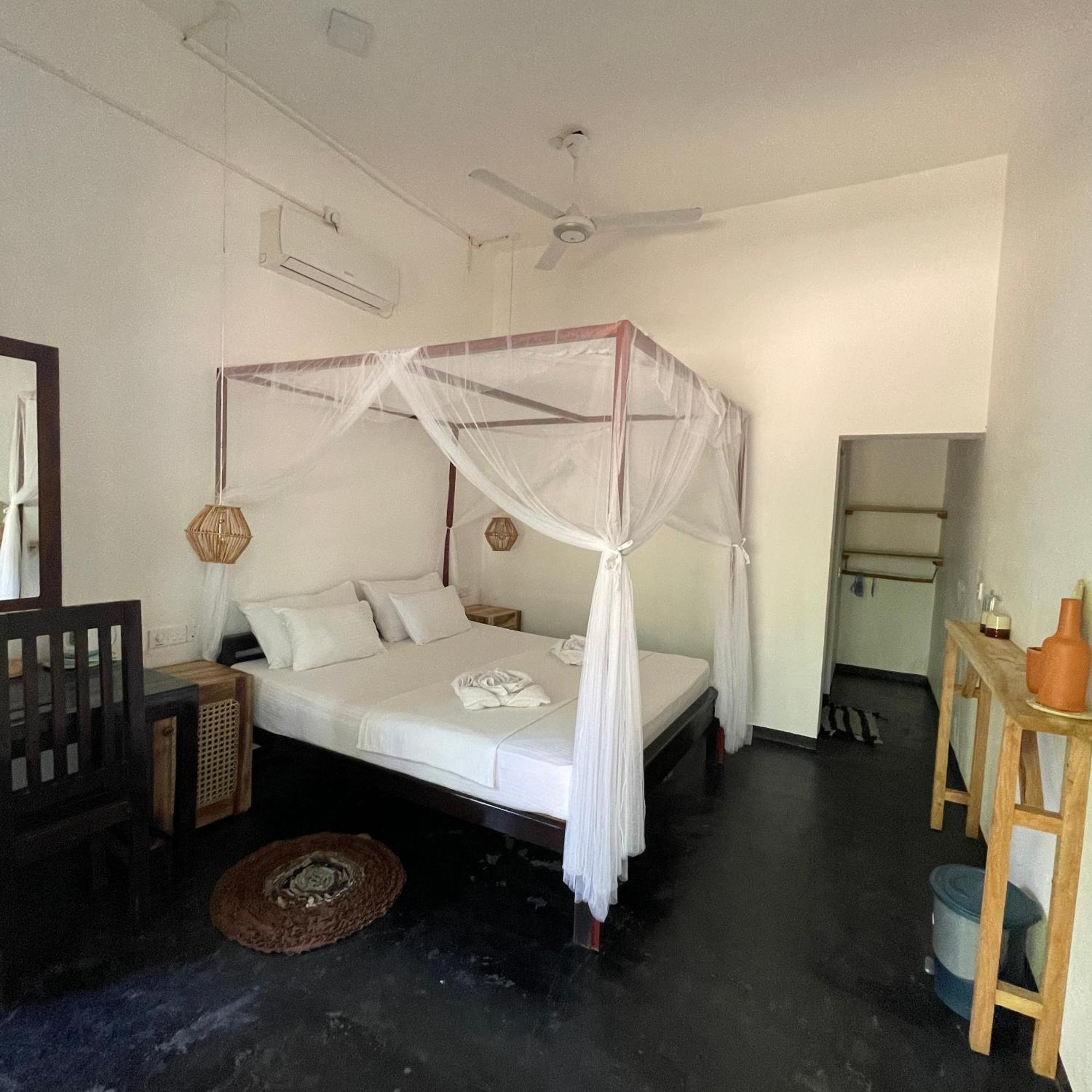 阿鲁甘湾 Agra Arugambay旅舍 外观 照片