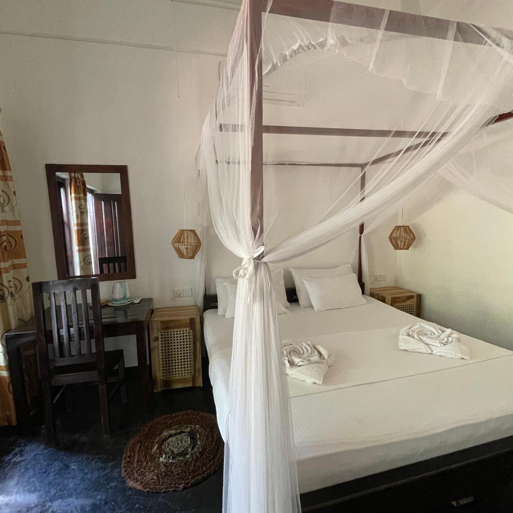 阿鲁甘湾 Agra Arugambay旅舍 外观 照片